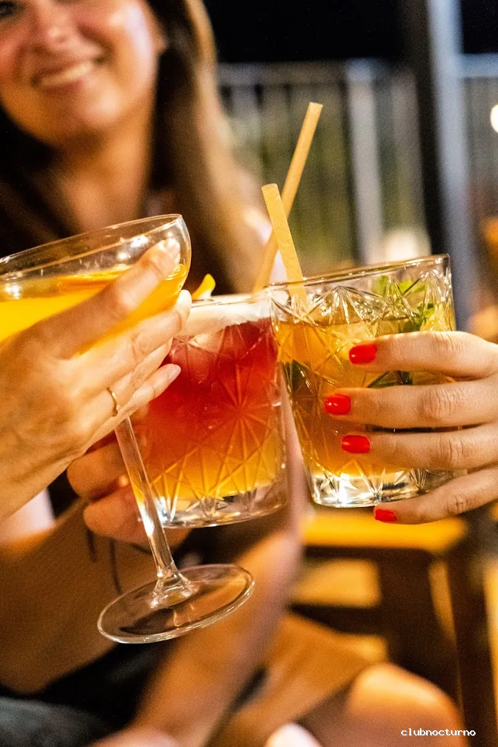 Mambo Lounge Bar Cocktails & Shisha