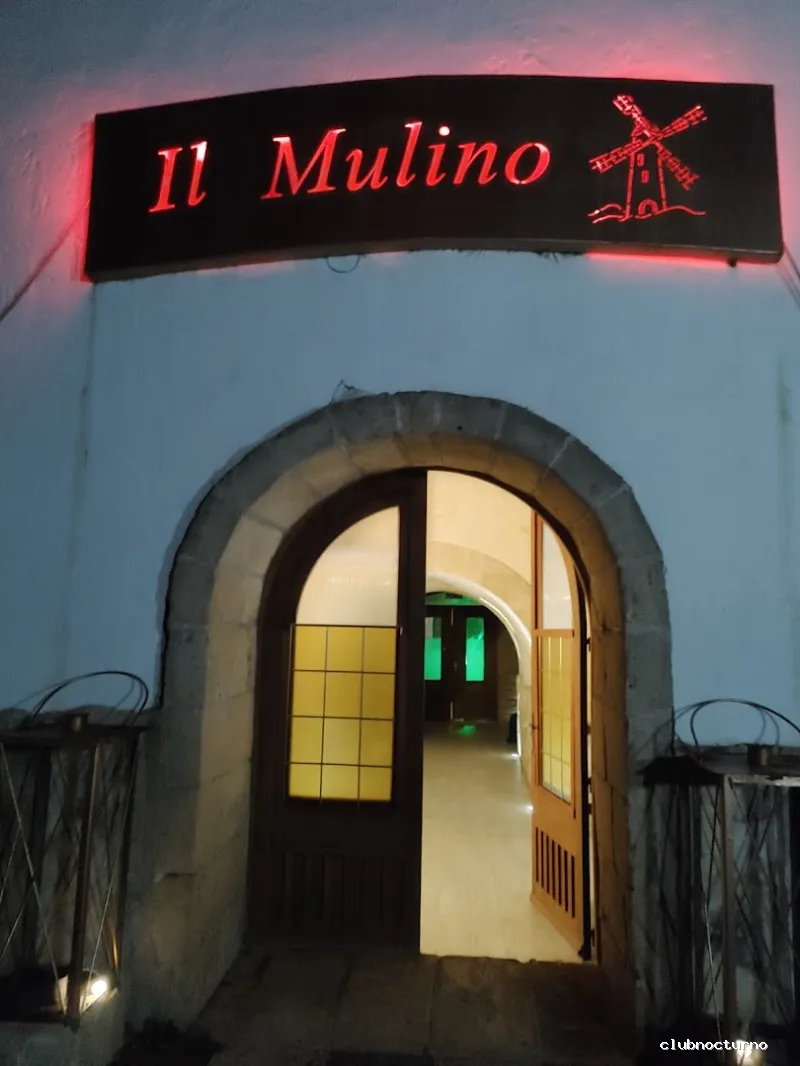 NIGHT CLUB EL MOLINO