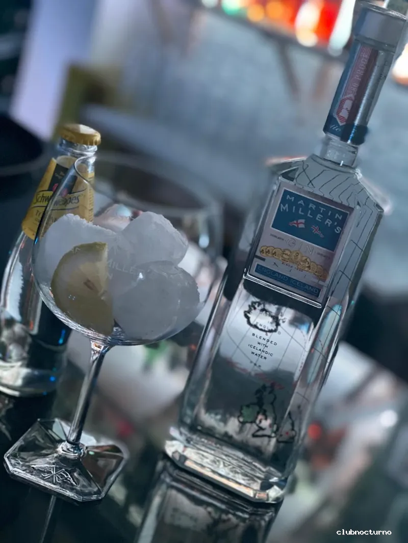 Colibrí Copas Torremolinos