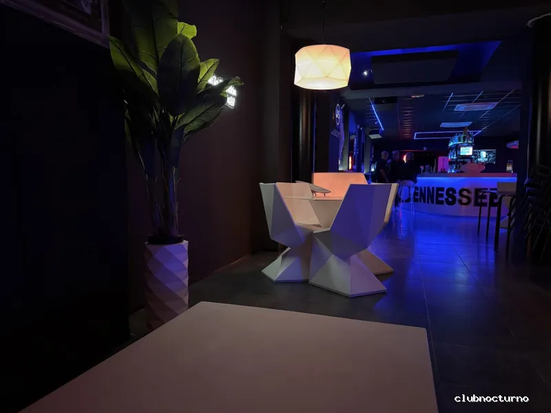 Pub Tennessee By Petra