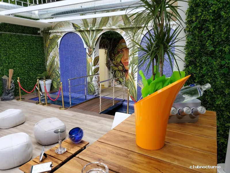 Mulberry Street Shisha Lounge Bar