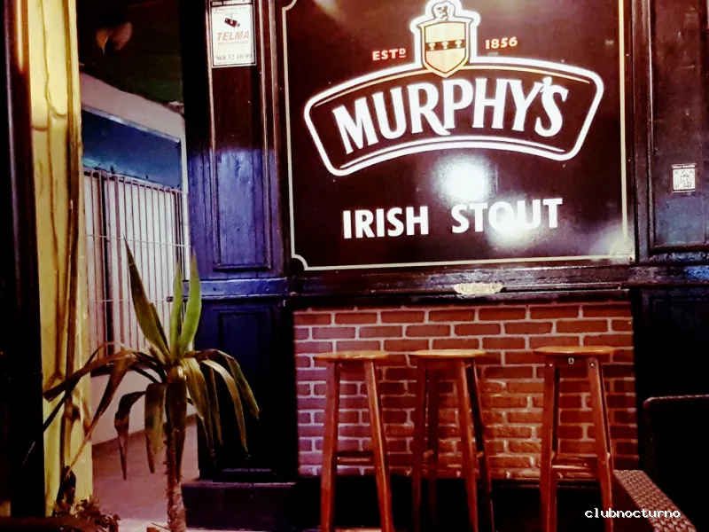 Molly Malone Irish Tabern.