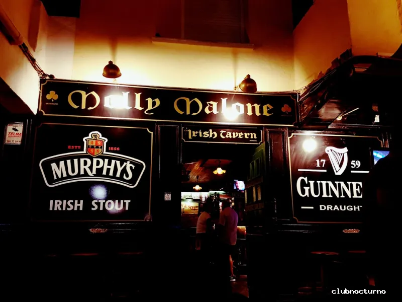 Molly Malone Irish Tabern.