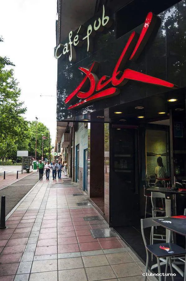 Café Pub Dalí