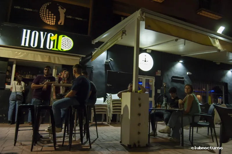 Hoyo10 Cafe Bar Copas