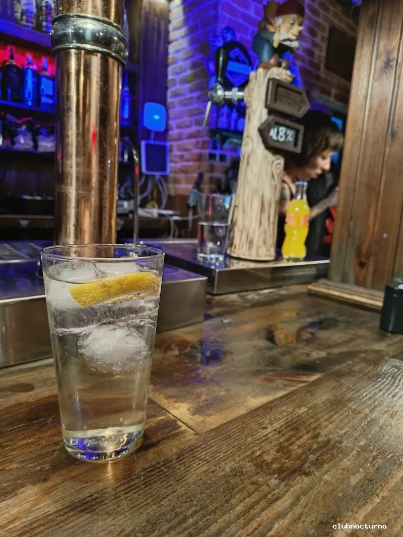 Woodstock Bar - Cádiz