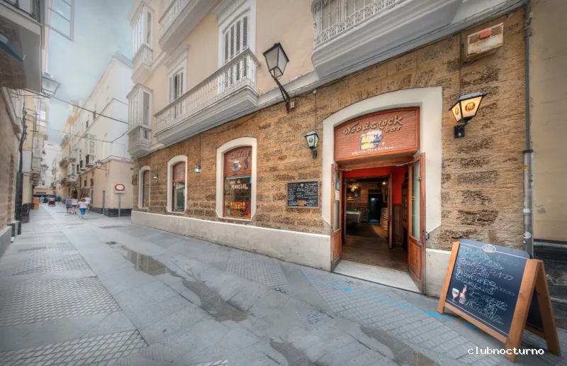 Woodstock Bar - Cádiz