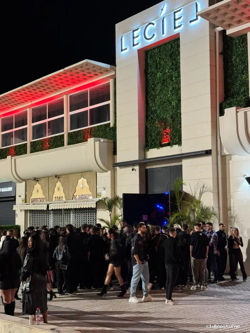 Discoteca LE CIEL - Show & Party