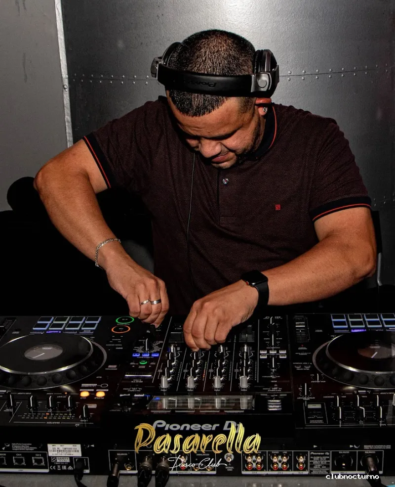 Pasarella Disco Club