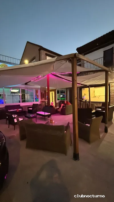 Embrujo Tardeo y Copas