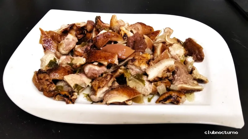 Café - Bar - Discoteca TÍVOLI