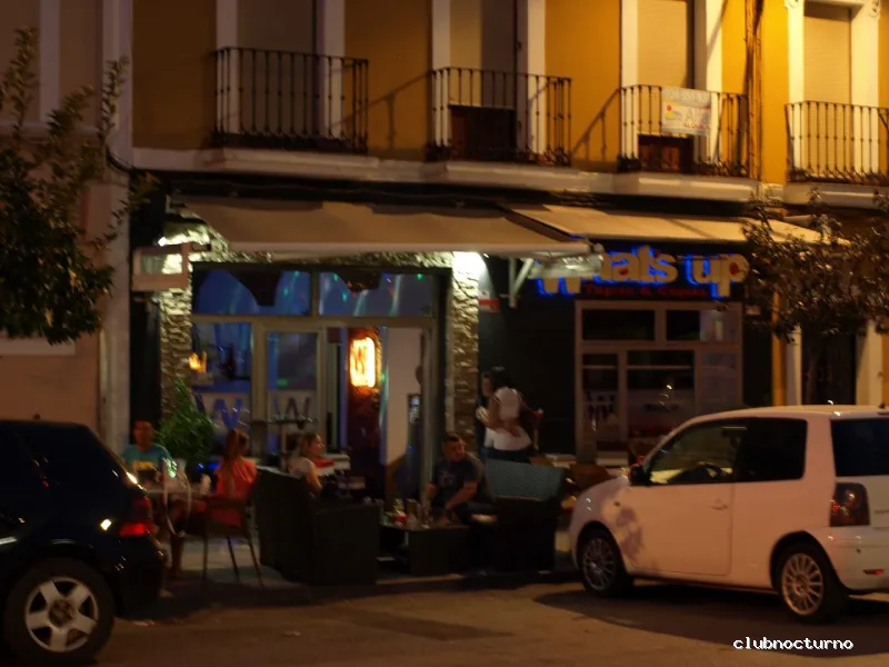 DISCOBAR COCTELERIA ZAFRA WHAT’S UP