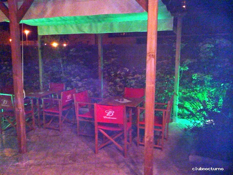 EKILIQA cocktail & gin club