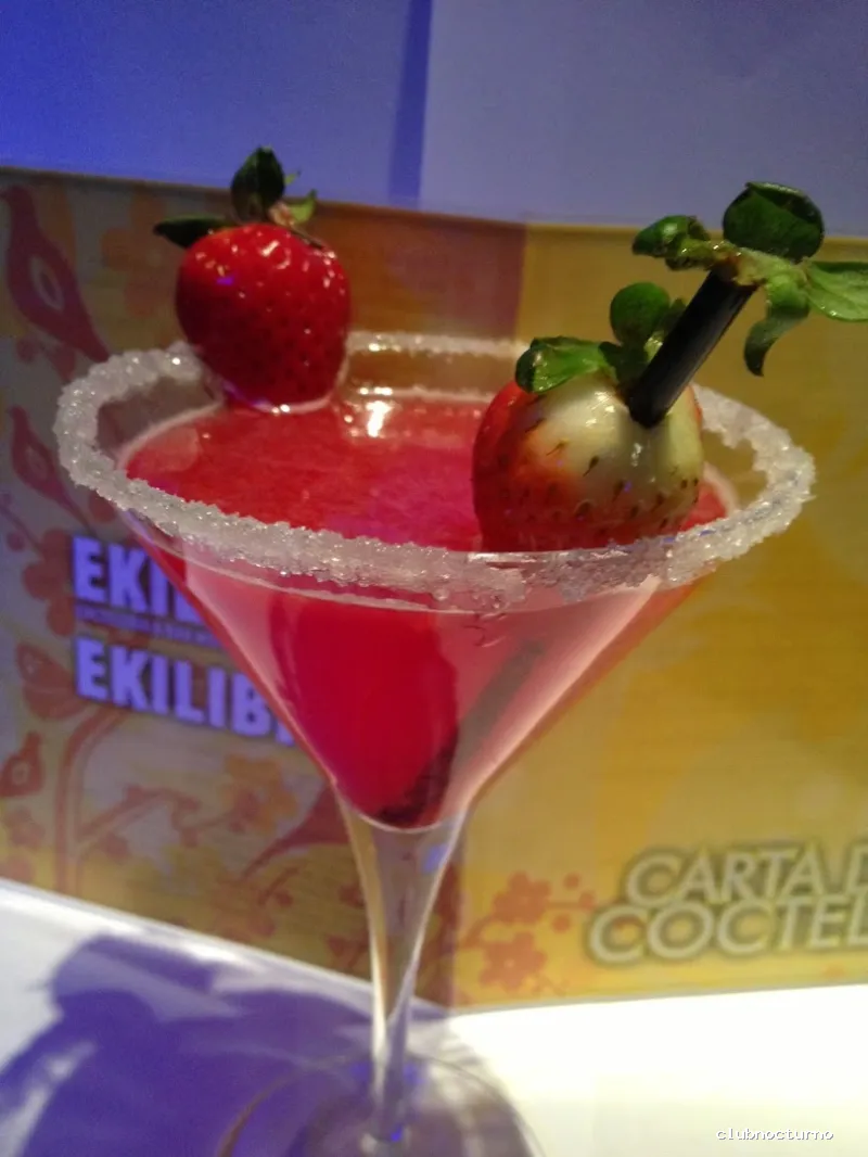 EKILIQA cocktail & gin club