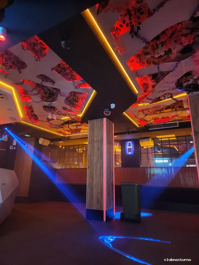 LAST DANCE by La Patente