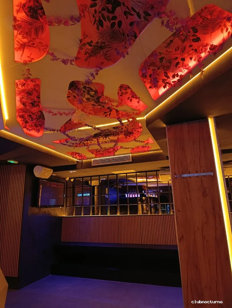 LAST DANCE by La Patente