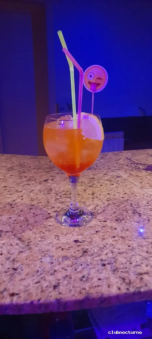 Gran Oasis "Night Club"