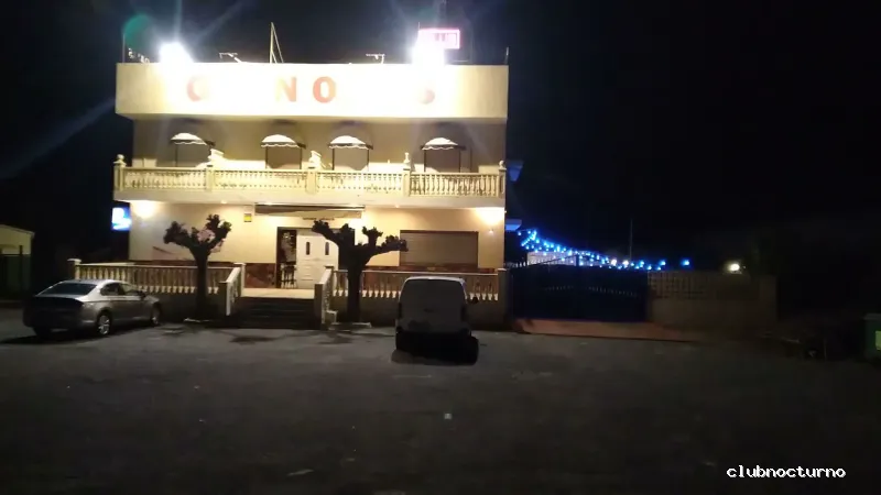 Gran Oasis "Night Club"