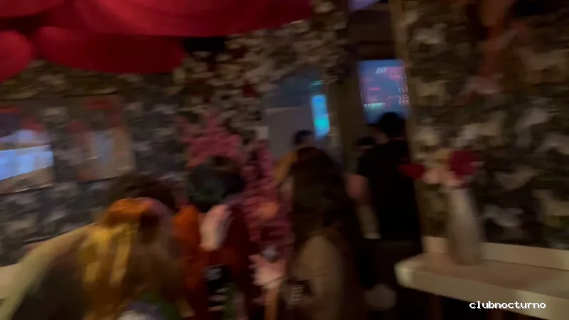 LEONA BAR COCTELERIA