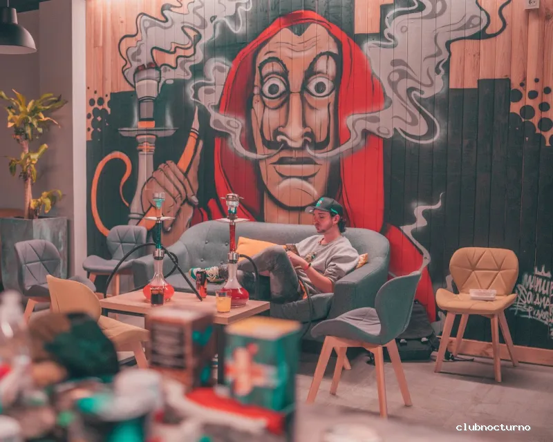 Grandma Club Hookahs