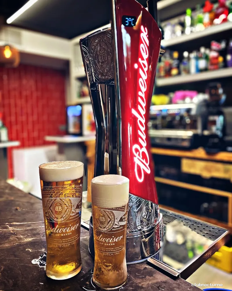 Grandma Club Hookahs