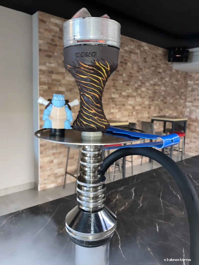 Grandma Club Hookahs