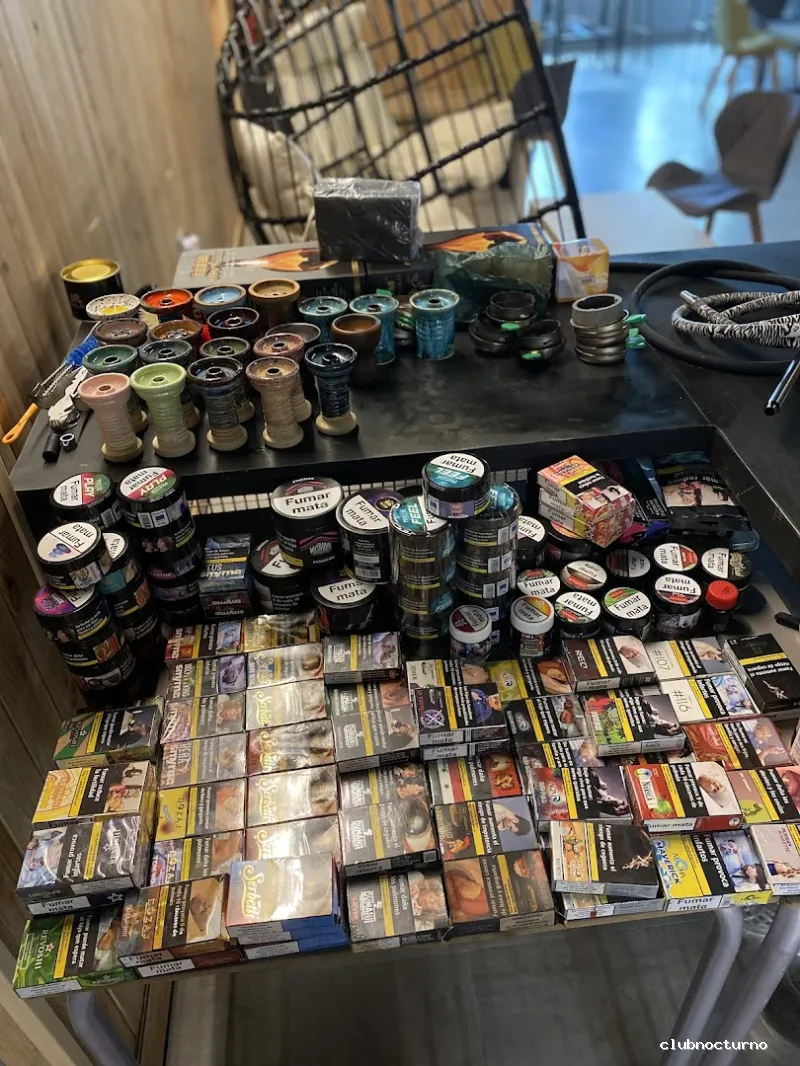 Grandma Club Hookahs