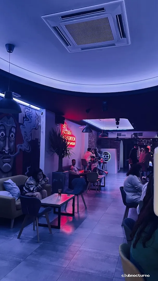 Grandma Club Hookahs