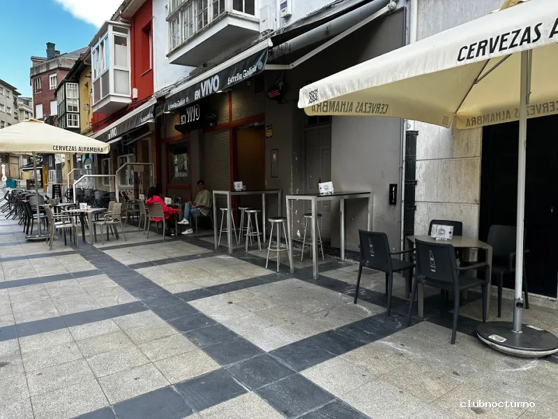 En vivo cocktail & gin pub