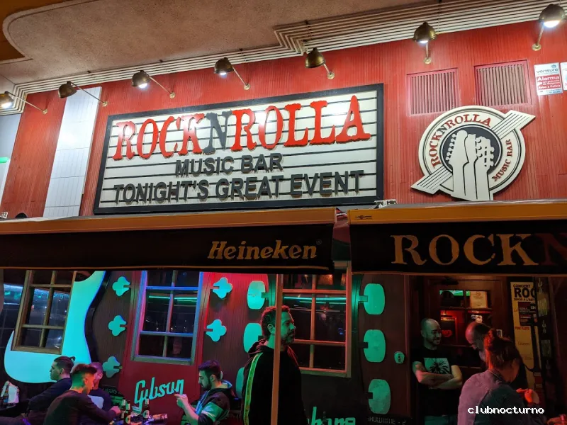 ROCKNROLLA MUSIC BAR
