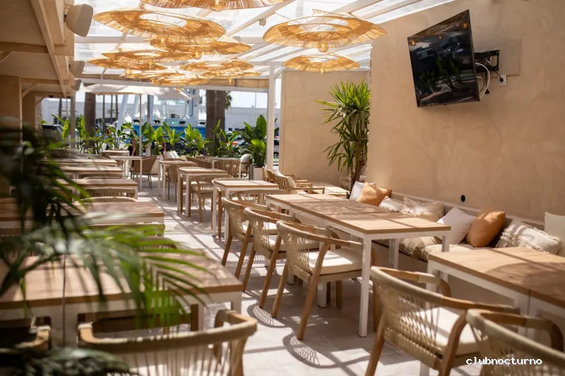 O´TARO Lounge Puerto Marina