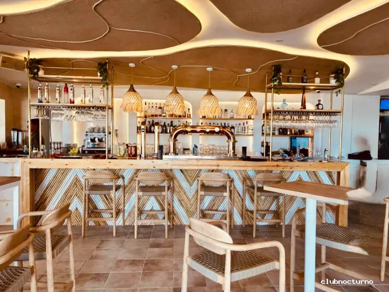 O´TARO Lounge Puerto Marina