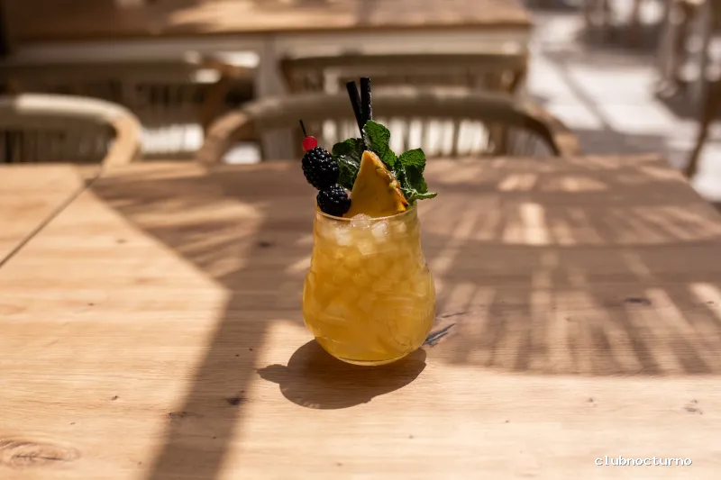 O´TARO Lounge Puerto Marina