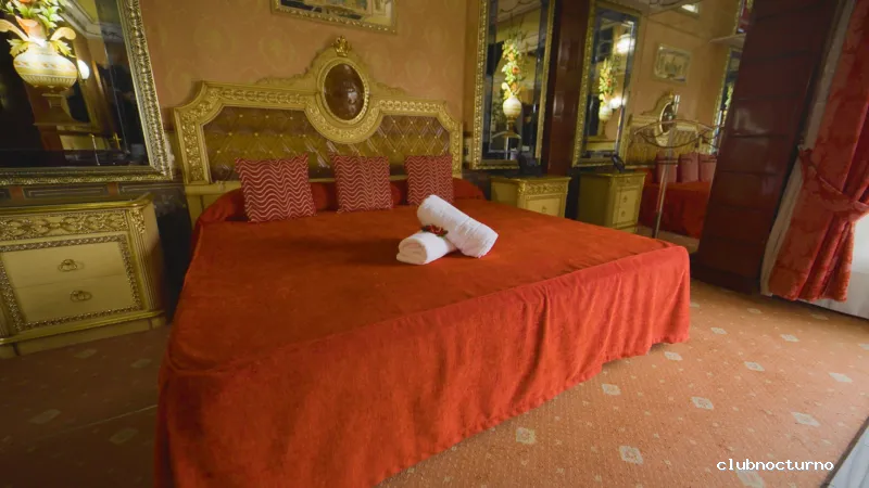 Sala & Hotel Flowers - Madrid