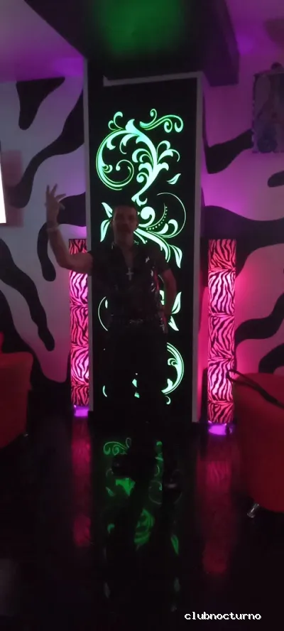 ANGEL’S “HOUSE CLUB”