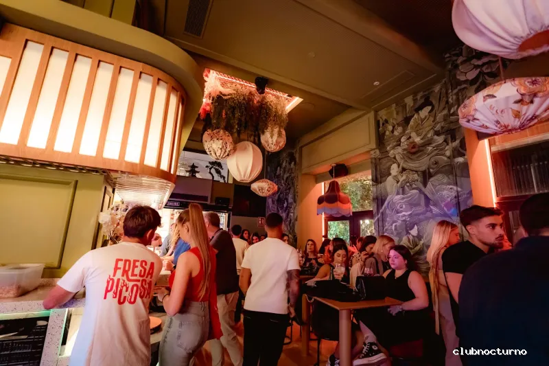 Funky Panda | Cocktail Bar