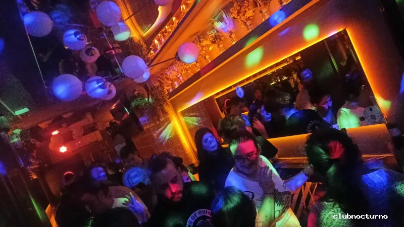 Blackmail Bar Madrid