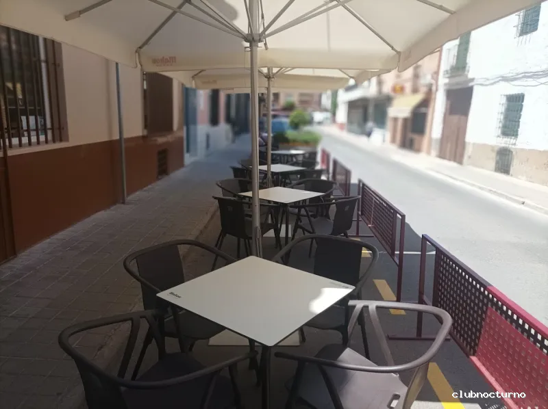 Disco Bar Azul y Blanco