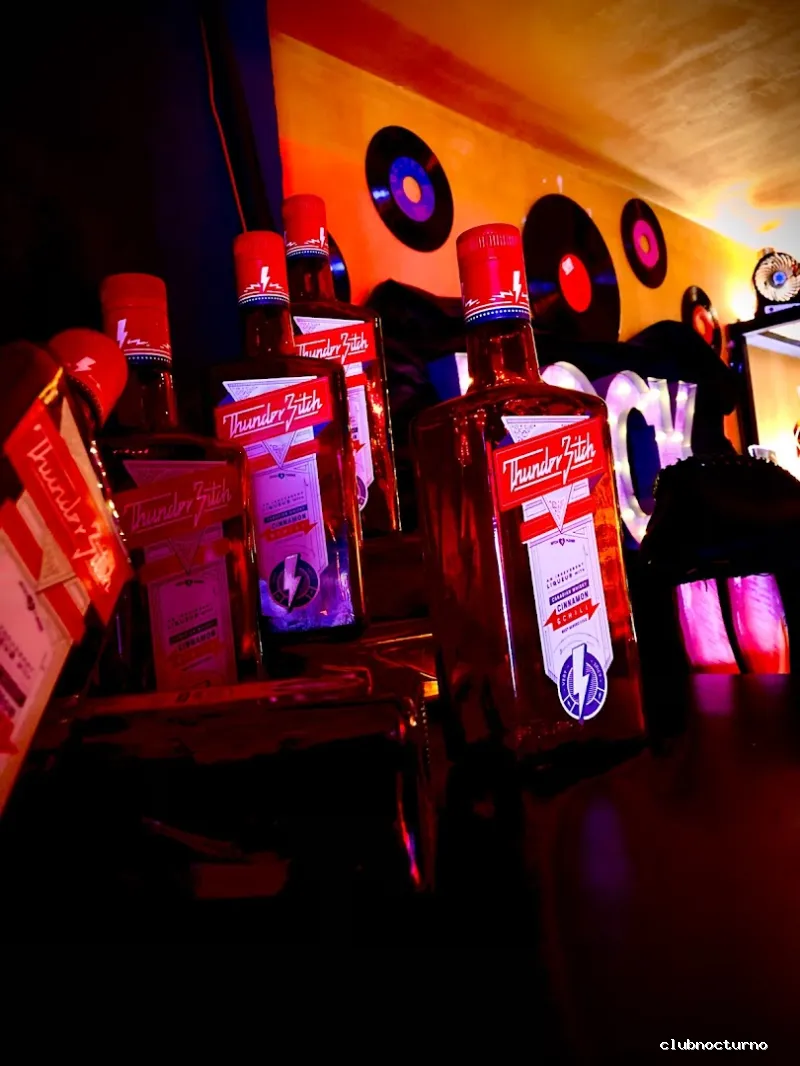 Lady Drama Indie Rock Bar