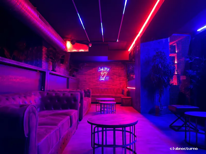 Hangar 48 - Sala de conciertos y clubbing en Madrid