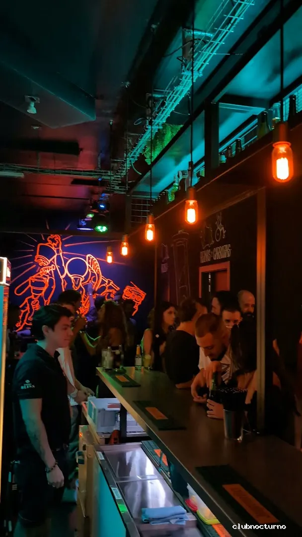 La Revancha Music Club