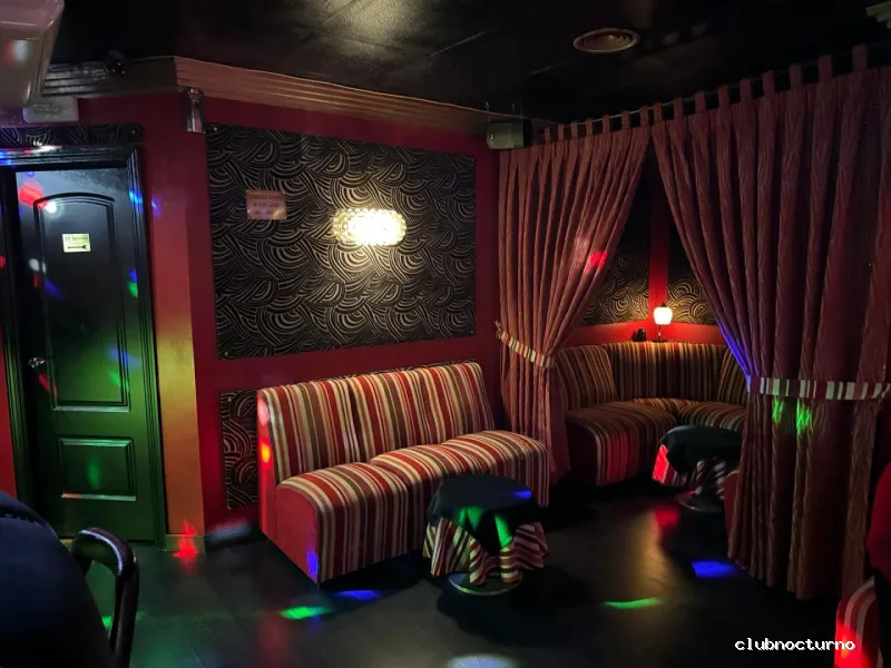 Glamour Club Music Hall