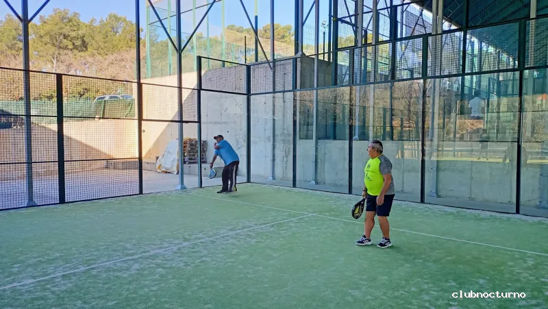 Pins Padel Club House
