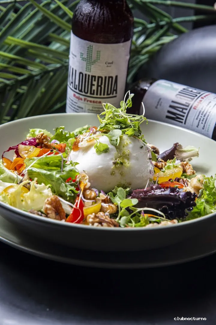 Pins Padel Club House