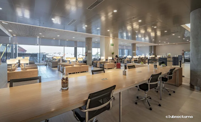 Sala VIP Plaza Mayor - Aeropuerto de Adolfo Suárez Madrid Barajas T4 (MAD)