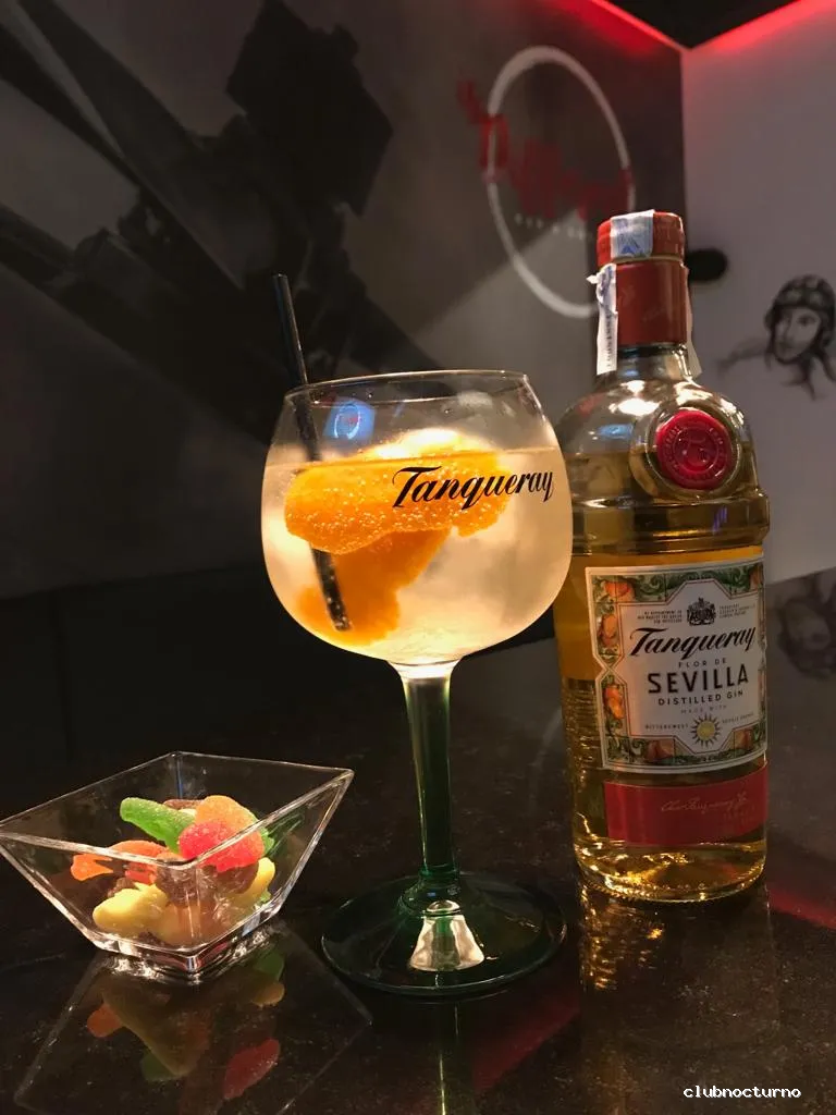 Different - Bar Musical & Lounge