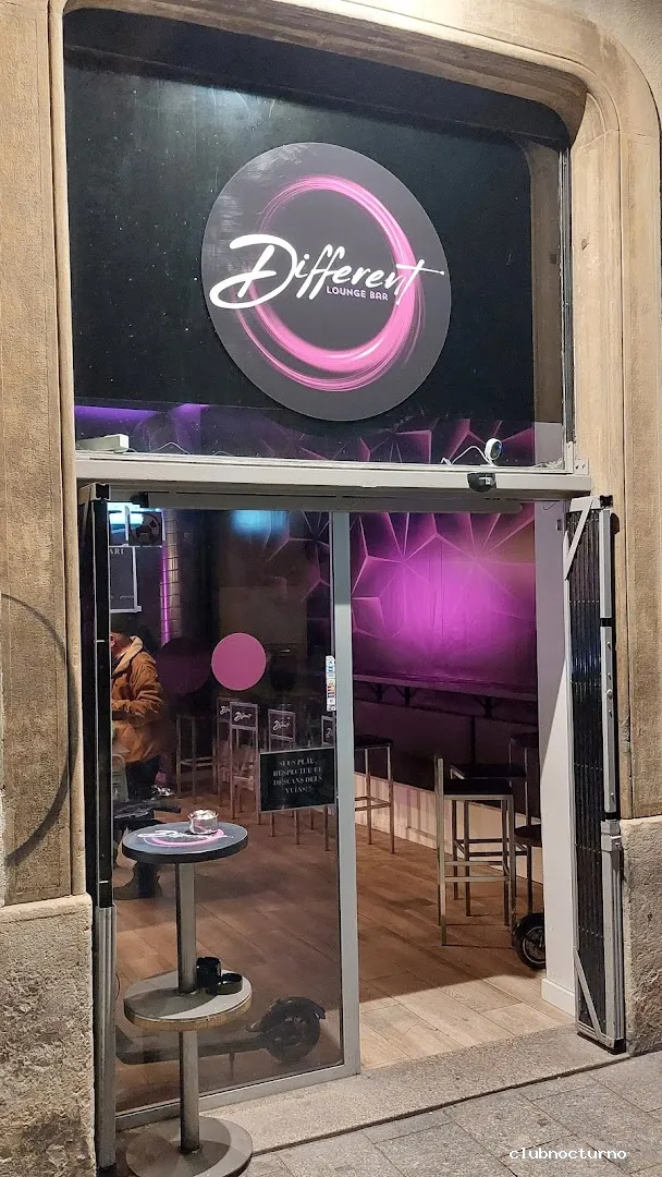 Different - Bar Musical & Lounge