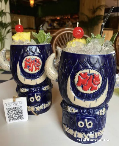 FILIPINAS Café y Cóctel