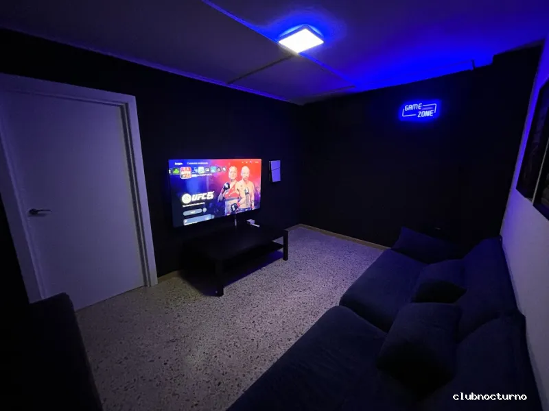 ROMVERS SHISHA LOUNGE SPORTS BAR