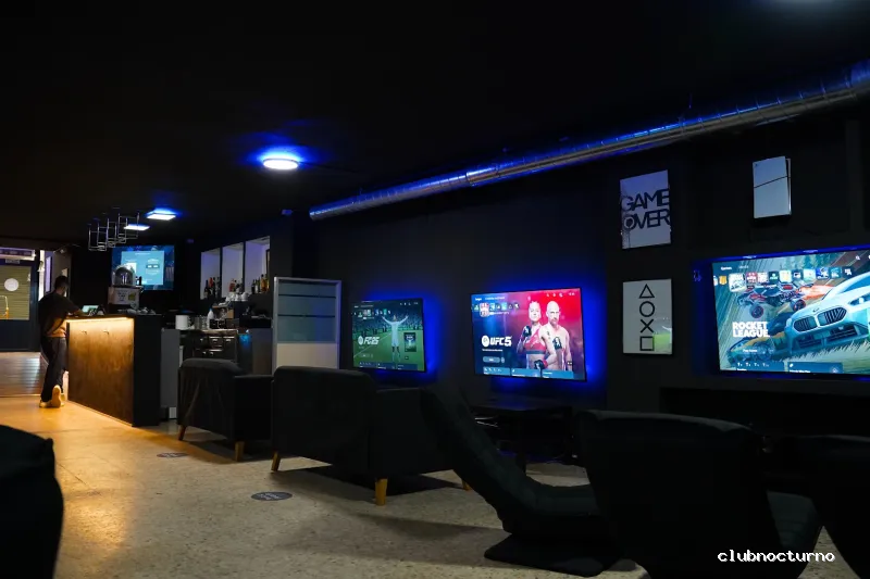 ROMVERS SHISHA LOUNGE SPORTS BAR